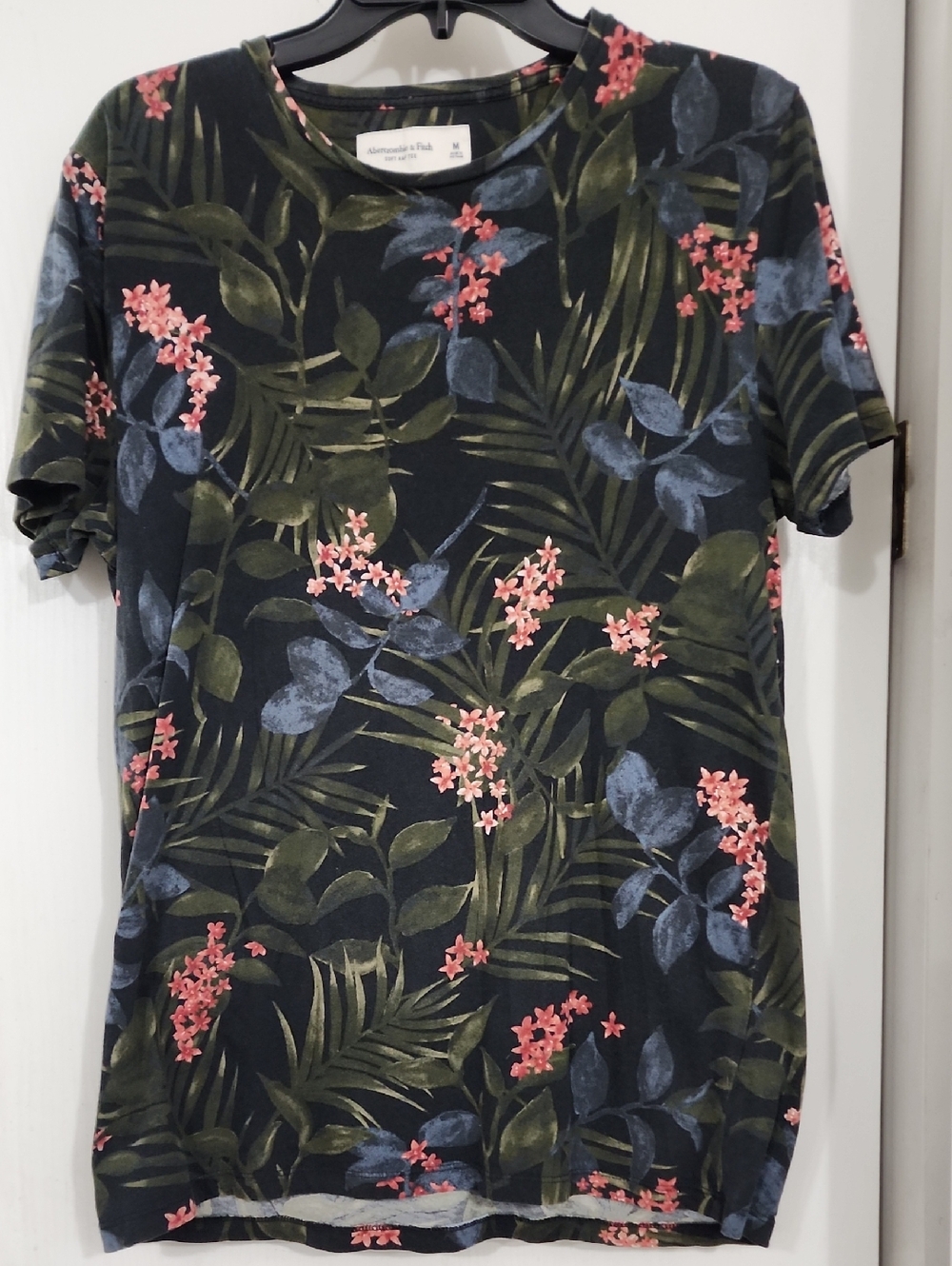 Abercrombie & Fitch Black Tropical Tee with Green and Pink Print